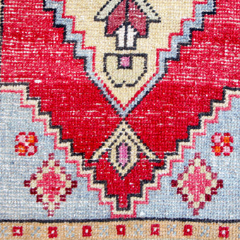 7220 Handwoven Vintage Rug 1'7x3'1