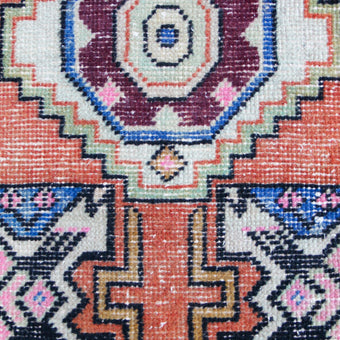 7261 Handwoven Vintage Rug 1'7x2'1