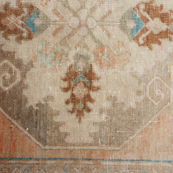 7308 Handwoven Vintage Rug 2’2x2'3