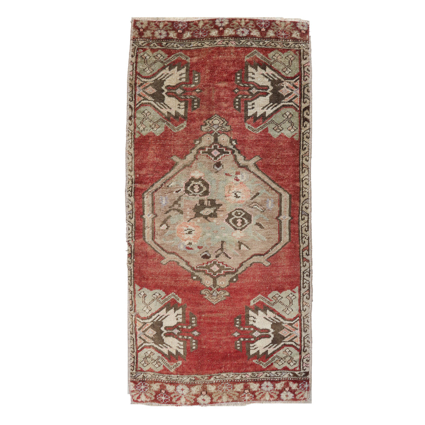 7364 Handwoven Vintage Rug 1’7x3'4
