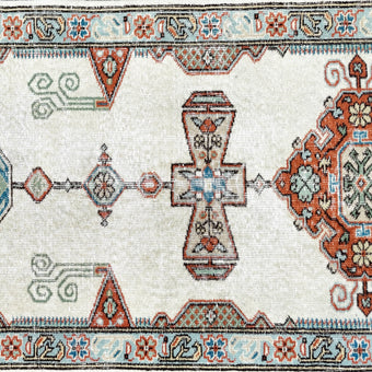 7380 Handwoven Vintage Rug 2'9 x 11’4