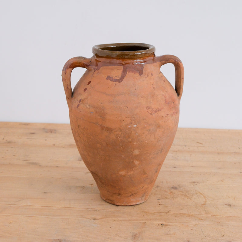 Olive Jar 767 (16x34)