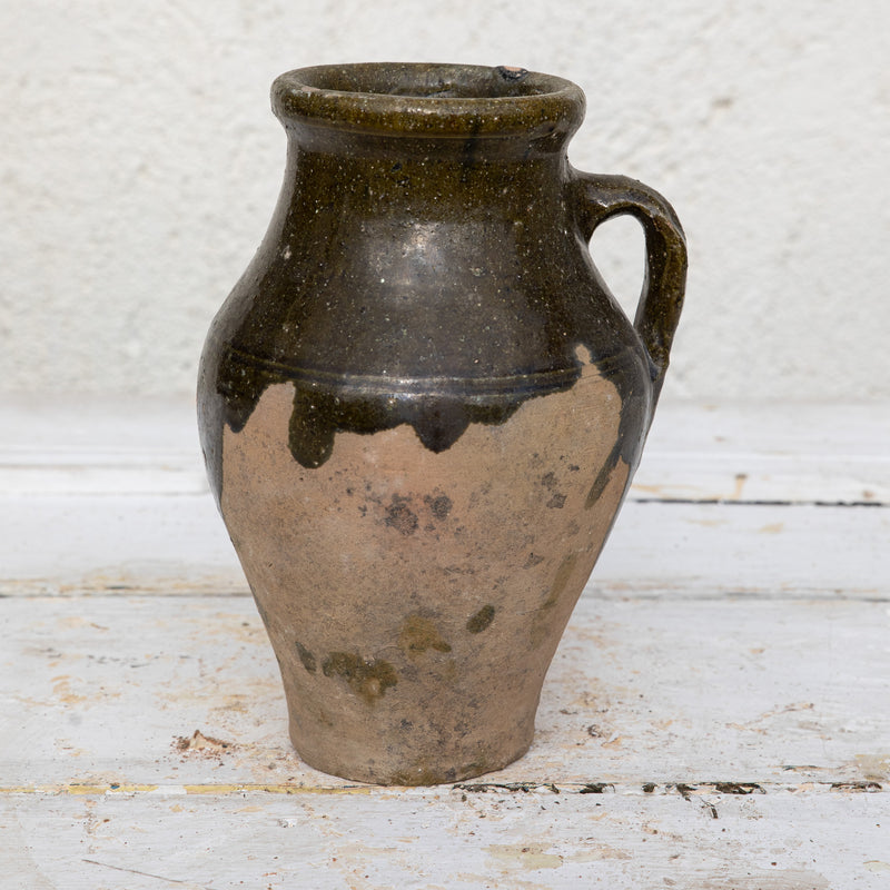 Olive Jar 881 (9x20)