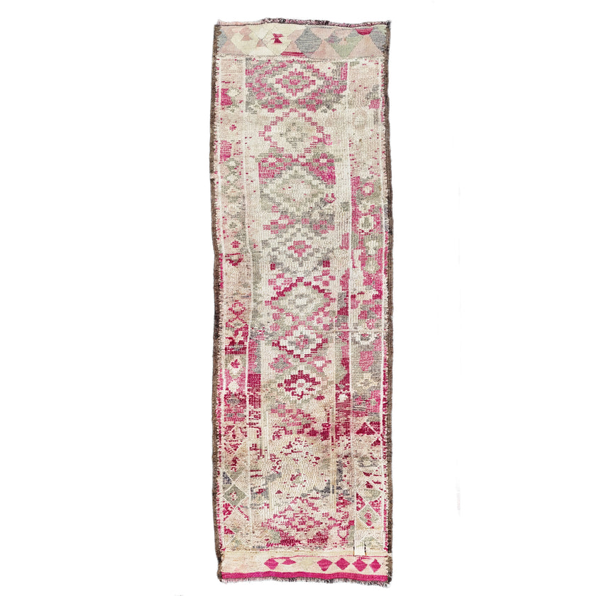 AK33 Handwoven Vintage Rug 2’9 x 8’9
