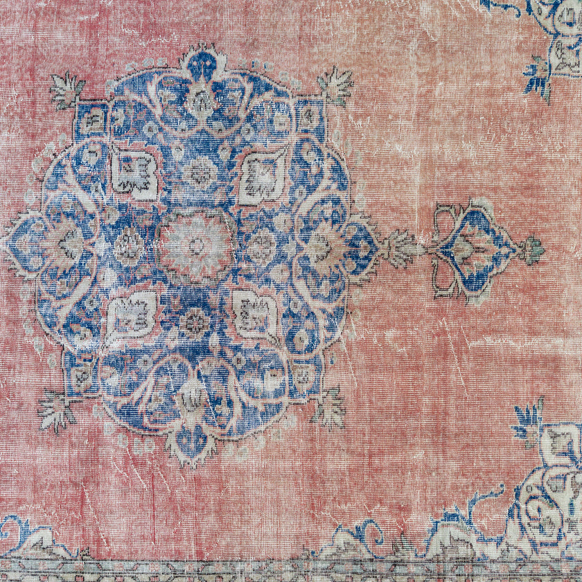 ALI500 Handwoven Vintage Rug 6'11 x 10’1
