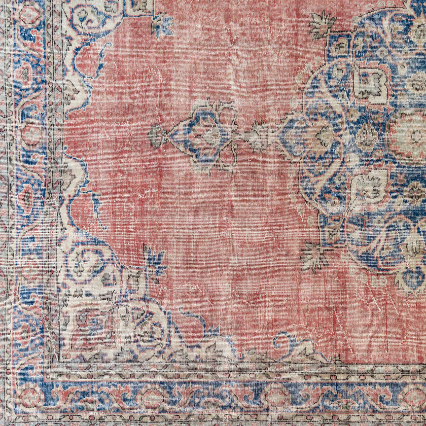 ALI500 Handwoven Vintage Rug 6'11 x 10’1
