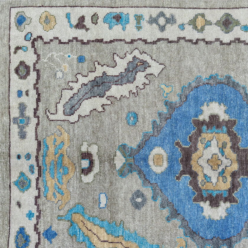 B13653 Handwoven Rug 5'0 x 6'8