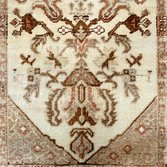 ER34 Handwoven Vintage Rug 1'6x3'6