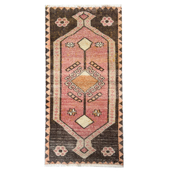 ER45 Handwoven Vintage Rug 1'7x3'3