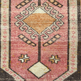 ER45 Handwoven Vintage Rug 1'7x3'3