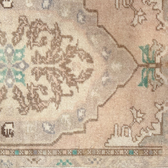 ER56 Handwoven Vintage Rug 1'8x3'10