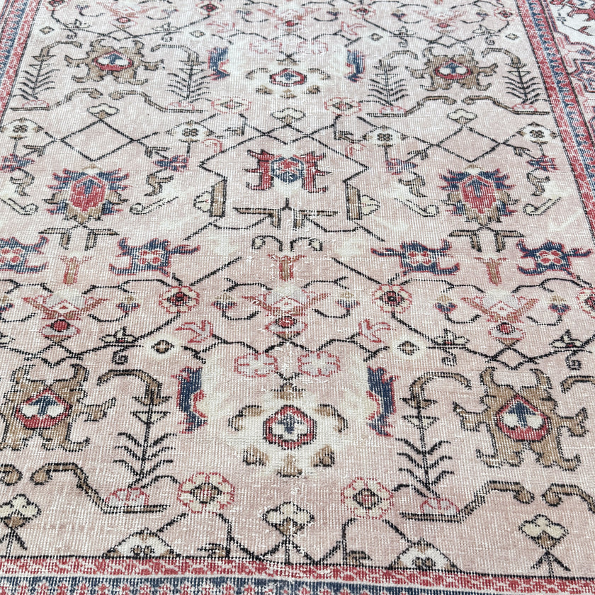 3547 Handwoven Vintage Rug 5'1x9