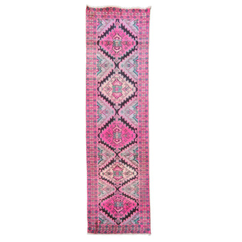 MA17 Handwoven Vintage Rug 2’3x10’4
