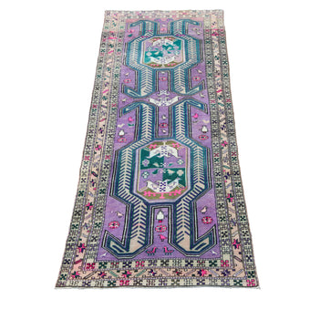 MA18 Handwoven Vintage Rug 3’8x10’7