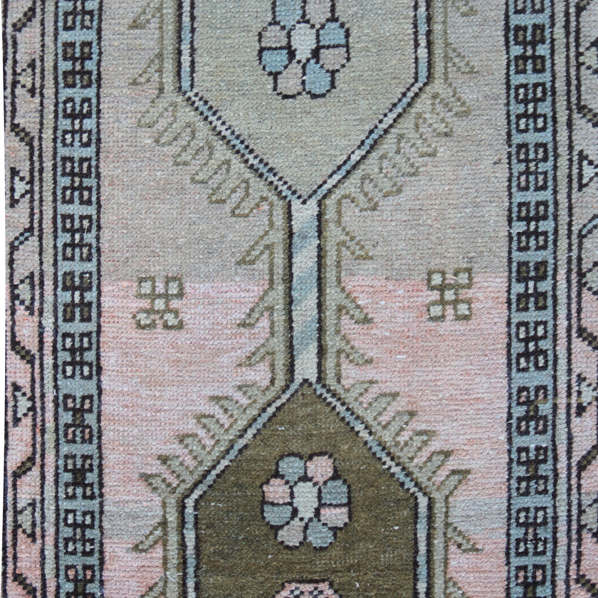 MA29 Handwoven Vintage Rug 2’1x10'7