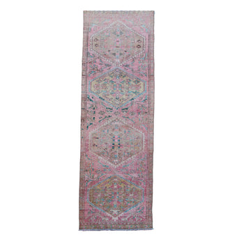 MA30 Handwoven Vintage Rug 2’9x10’7