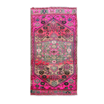MA37 Handwoven Vintage Rug 3x6’11
