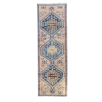 MA51 Handwoven Vintage Rug 2'6x9'6