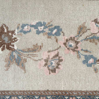 MB111 Handwoven Vintage Rug 1’9x3’8