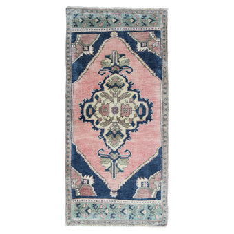 MB255 Handwoven Vintage Rug 1'10 x 3’11