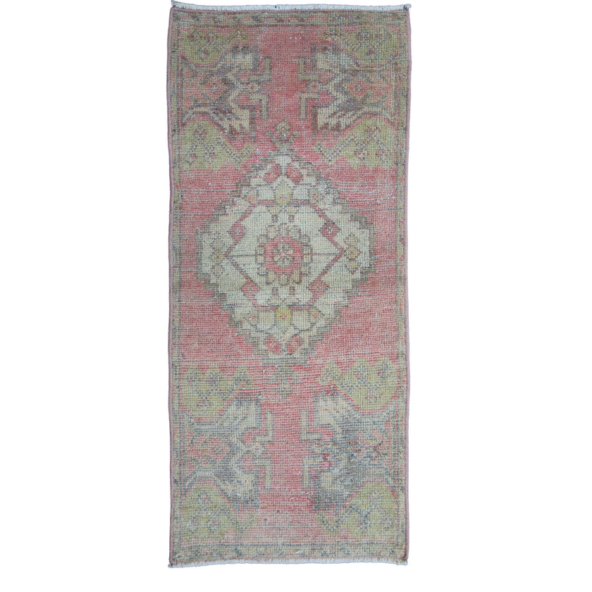 MB267 Handwoven Vintage Rug 1'5 x 3’4