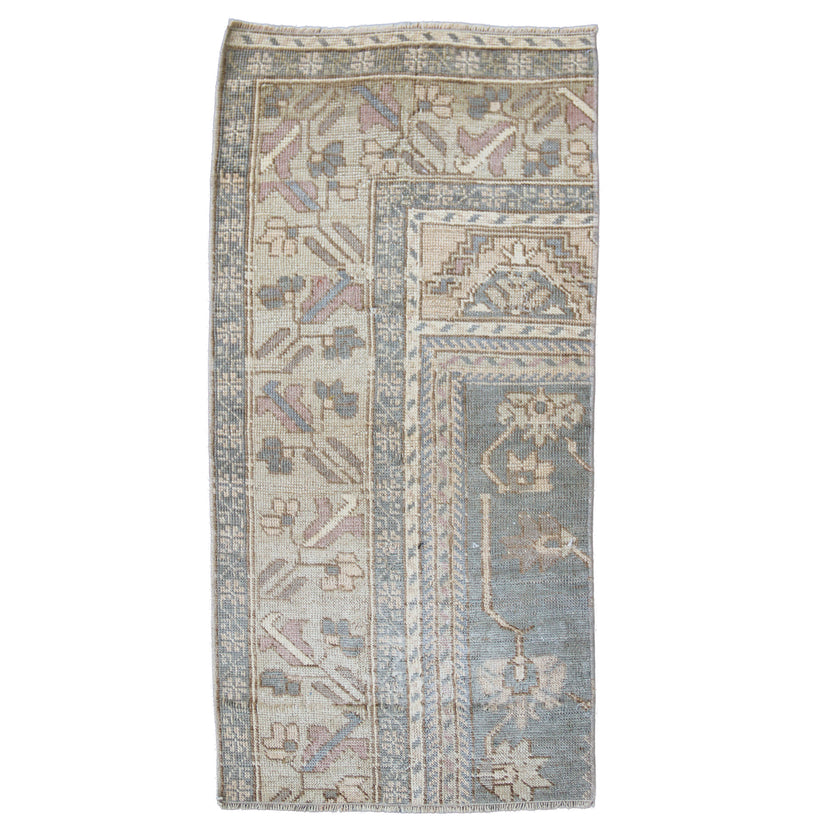 MB272 Handwoven Vintage Rug 1'8 x 3’6