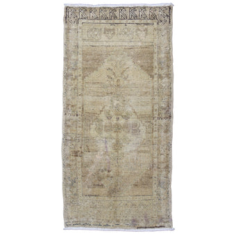 MB289 Handwoven Vintage Rug 1’7 x 3’3