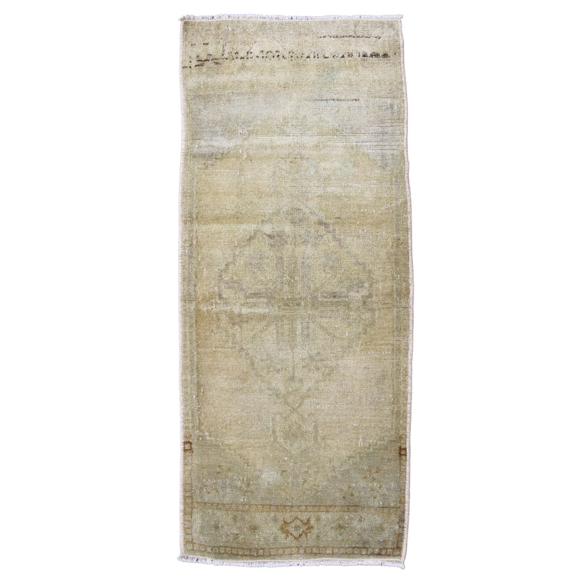 MB290 Handwoven Vintage Rug 1'5 x 3’4