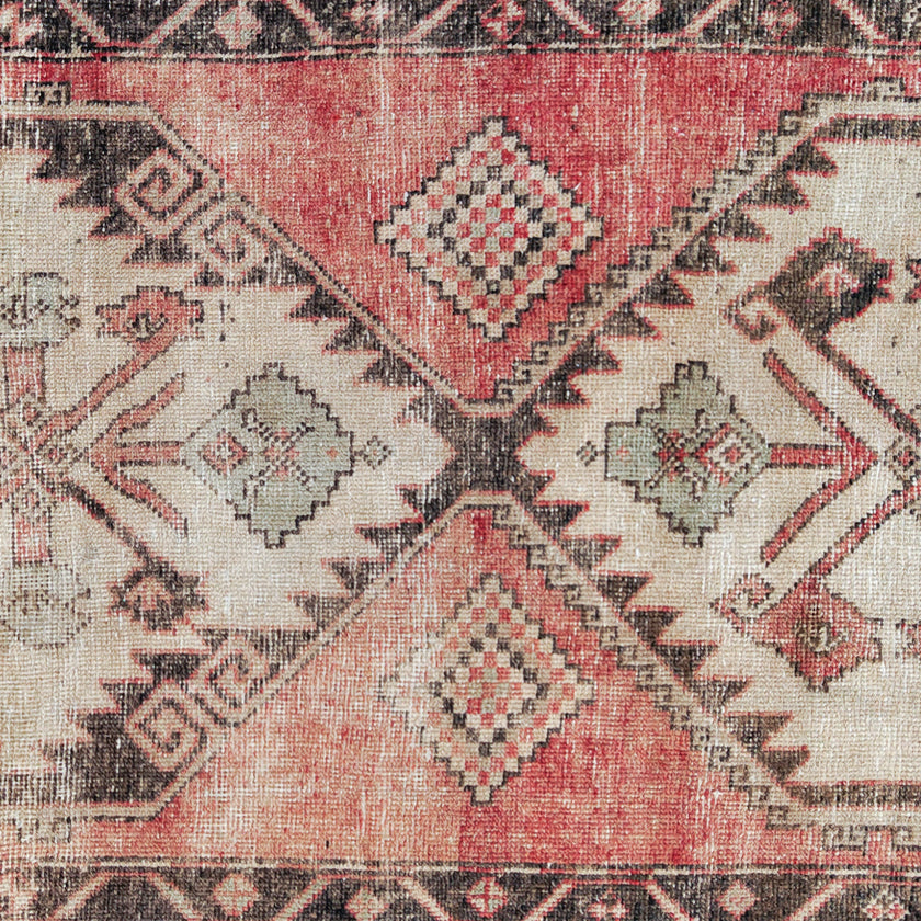 Z1003 Handwoven Vintage Rug 2'11 x 10’3