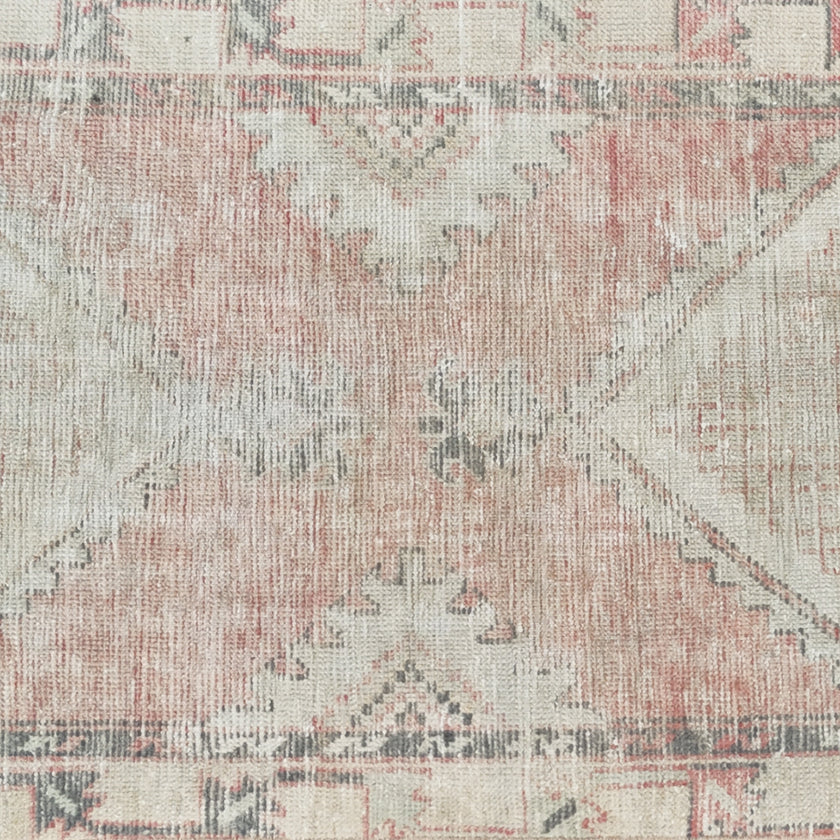 Z1009 Handwoven Vintage Rug 2'4 x 10’9