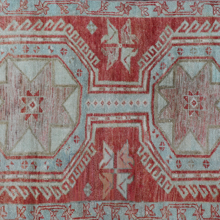 ON HOLD ACQ Z100 Handwoven Vintage Rug 2’9x10’9