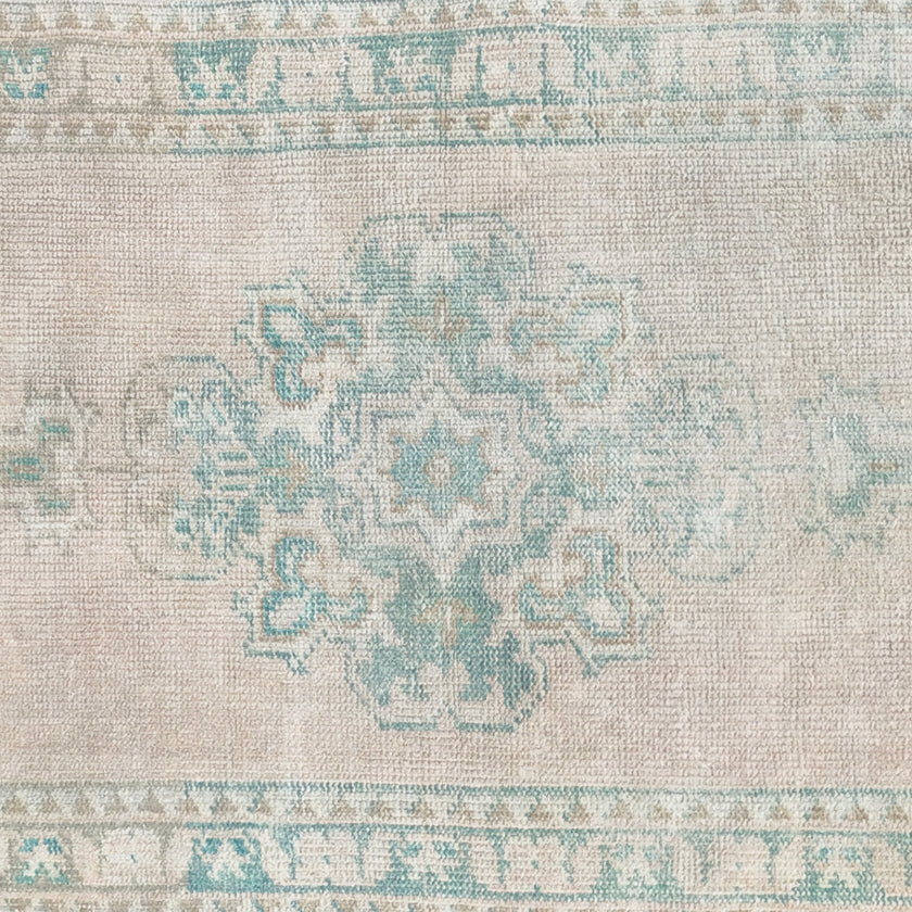 Z1014 Handwoven Vintage Rug 2’5 x 10’2