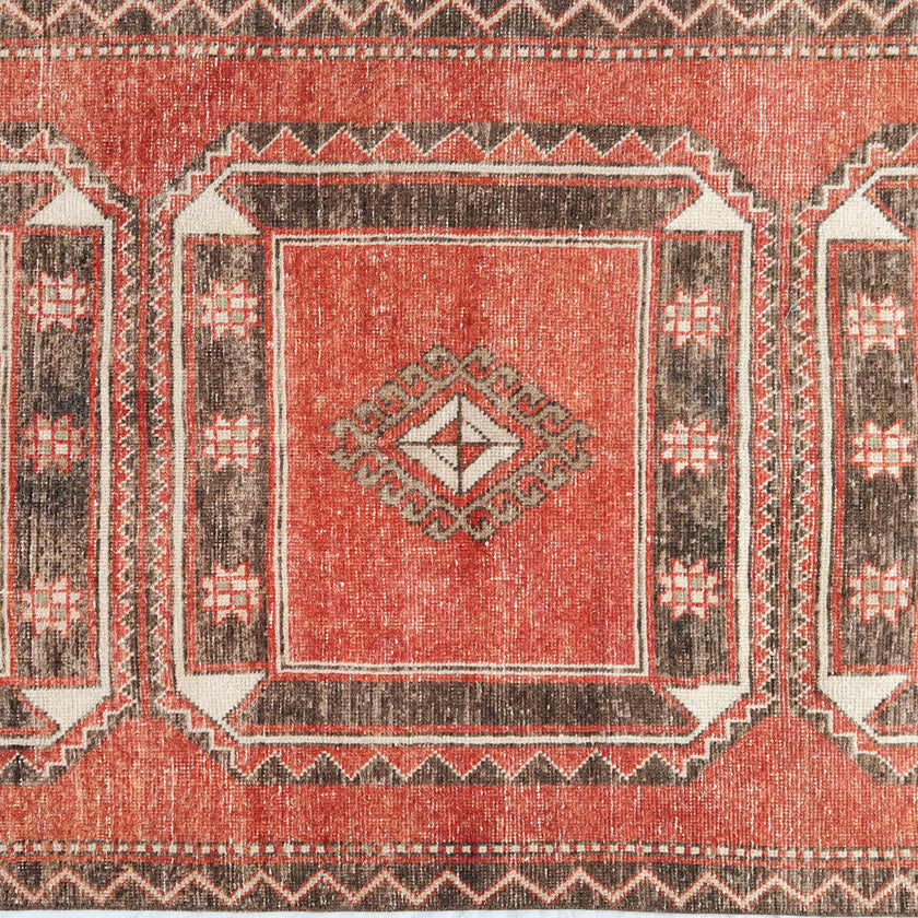 Z1020 Handwoven Vintage Rug 3'10 x 11
