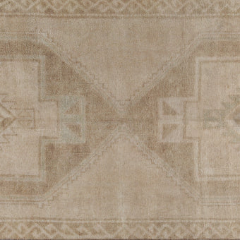 Z1023 Handwoven Vintage Rug 3'9 x 13’4