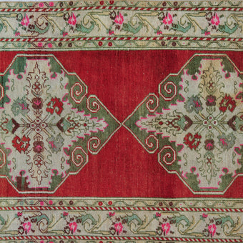 Z1026 Handwoven Vintage Rug 3’4 x 10’9