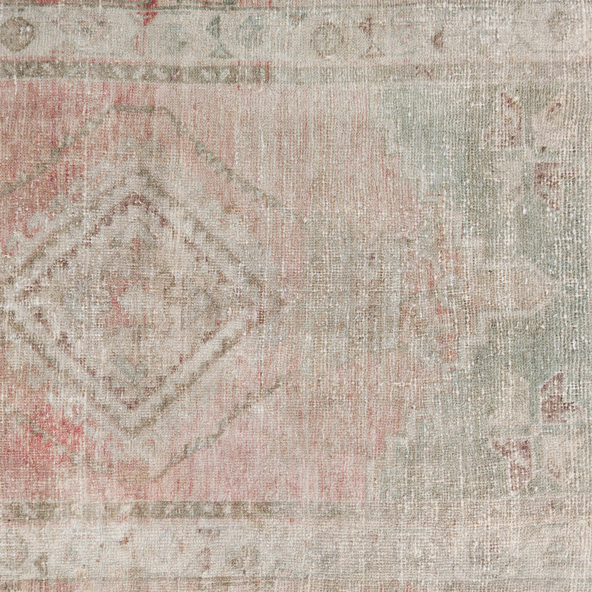 Z1038 Handwoven Vintage Rug 2’8 x 4’10