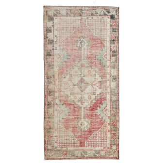 Z1040 Handwoven Vintage Rug 2’5 x 4’8