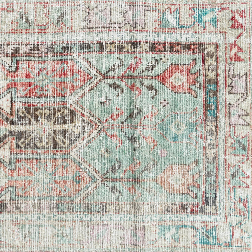 Z1054 Handwoven Vintage Rug 2’6 x 5’2