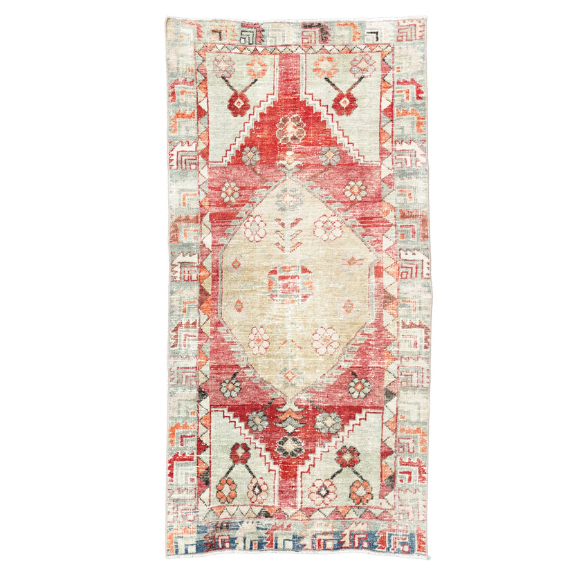 Z1058 Handwoven Vintage Rug 2’8 x 5’5