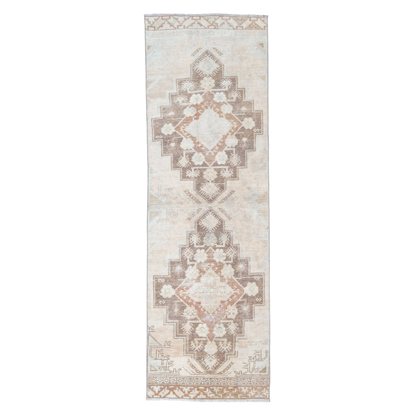 Z106 Handwoven Vintage Rug 2'11 x 9’1