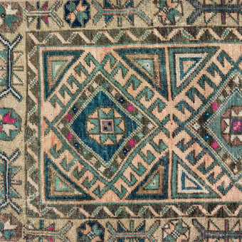Z1070 Handwoven Vintage Rug 1’9 x 3’7