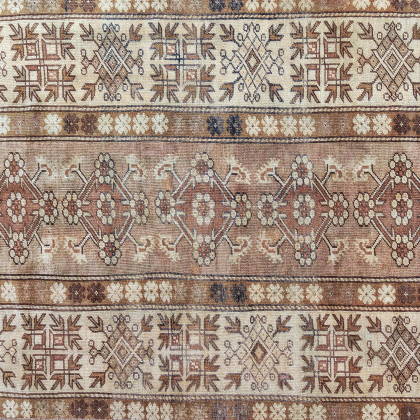 Z1075 Handwoven Vintage Rug 3’6 x 7