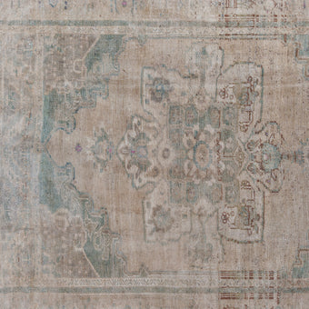 Z1076 Handwoven Vintage Rug 4’1 x 6