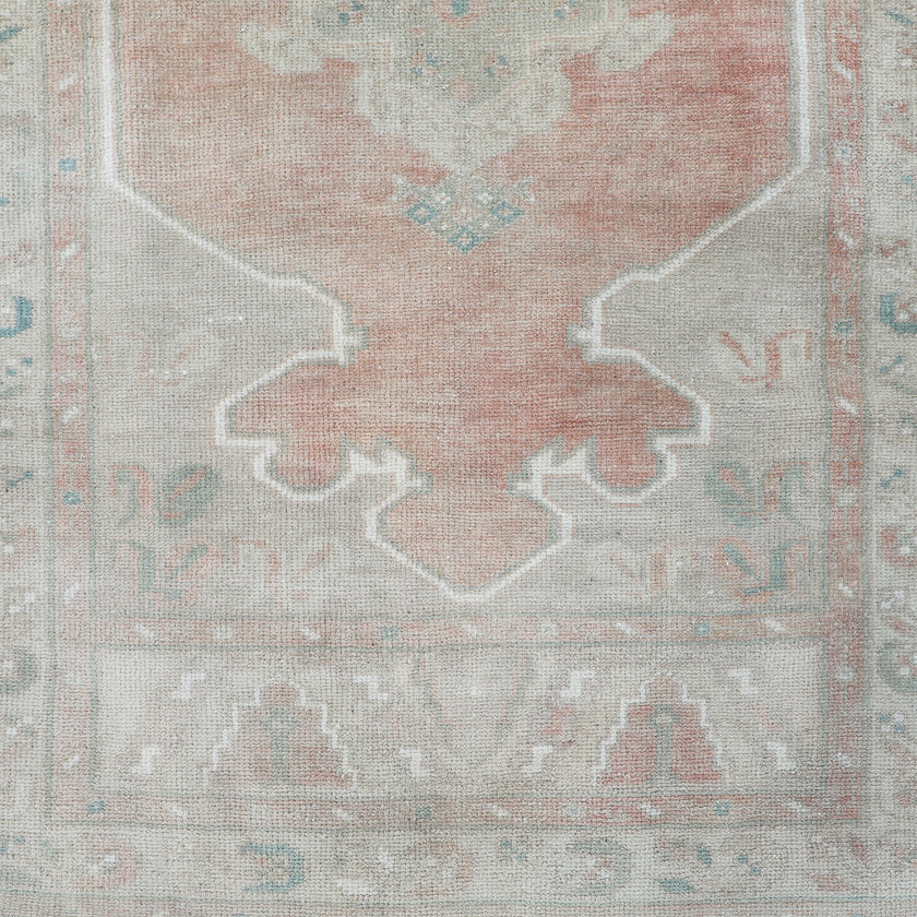 Z107 Handwoven Vintage Rug 3’1 x 9’7