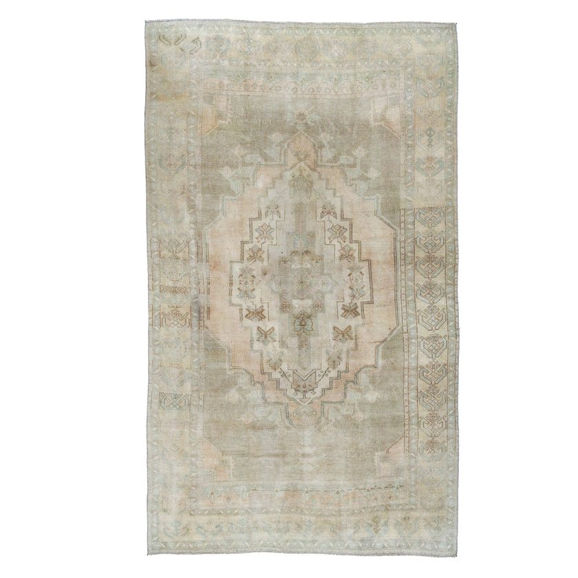 Z1081 Handwoven Vintage Rug 5’7 x 9’7