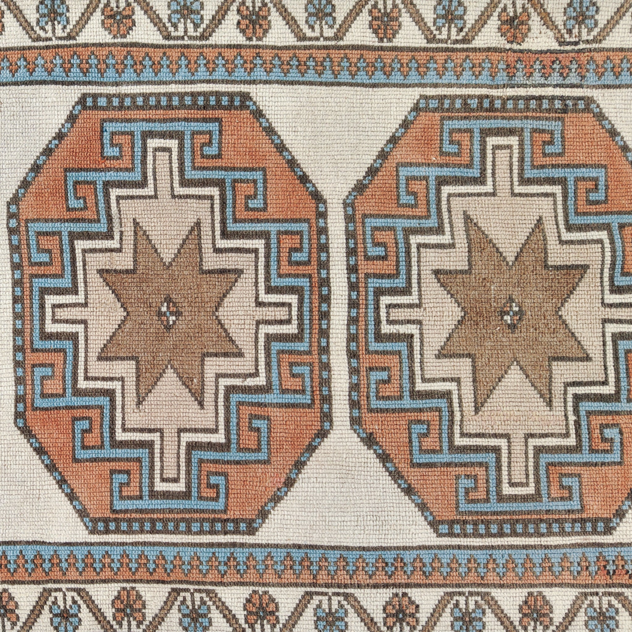 Z1084 Handwoven Vintage Rug 2'11 x11 – Zuma Imports