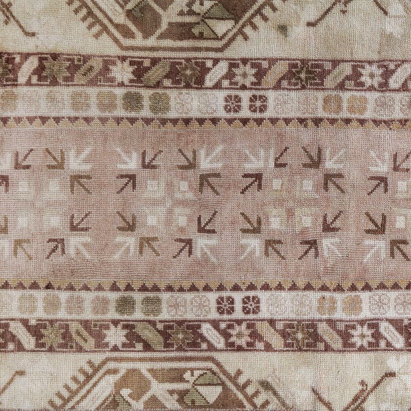 Z1086 Handwoven Vintage Rug 2’9 x 7’6