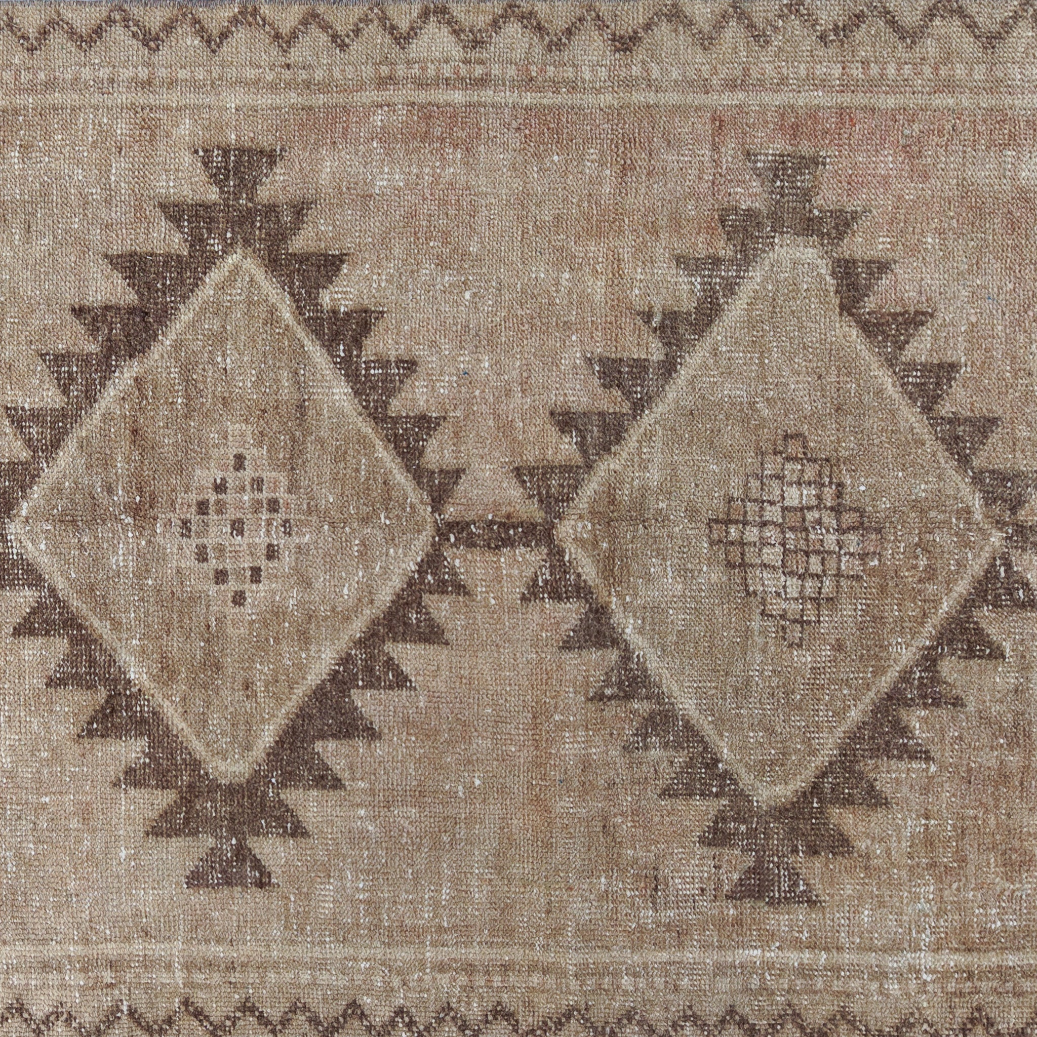 Z1090 Handwoven Vintage Rug 3'3 x 9'7 – Zuma Imports