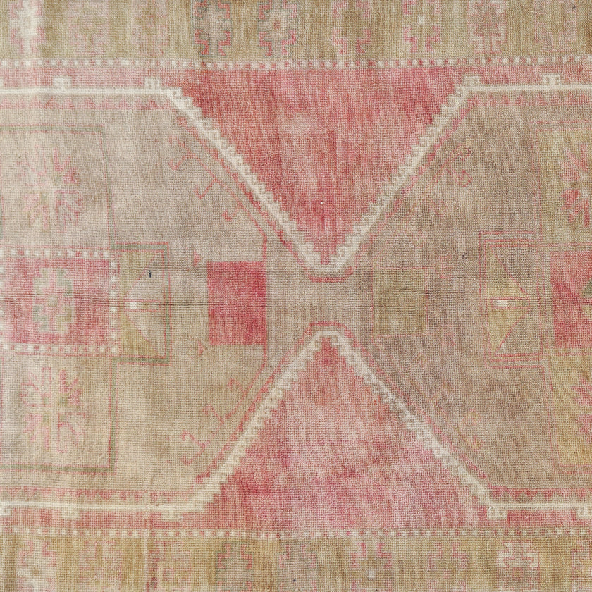 Z1100 Handwoven Vintage Rug 3’7 x 12’6