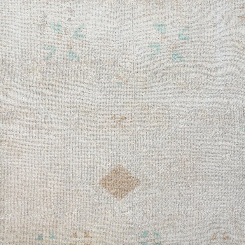 Z119 Handwoven Vintage Rug 2'10 x 9’8